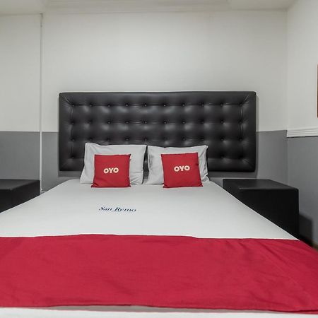 Oyo Hotel San Remo, Sao Paulo (Adults Only) Bagian luar foto