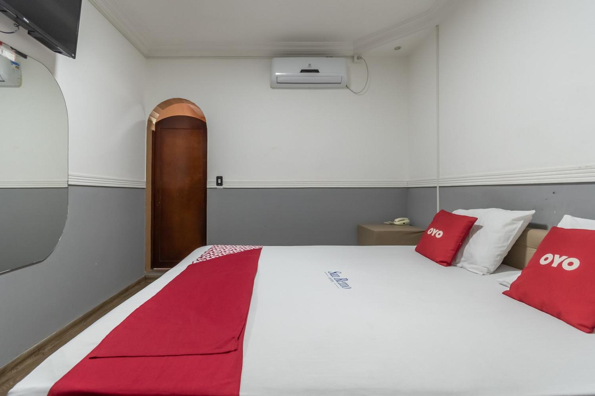 Oyo Hotel San Remo, Sao Paulo (Adults Only) Bagian luar foto